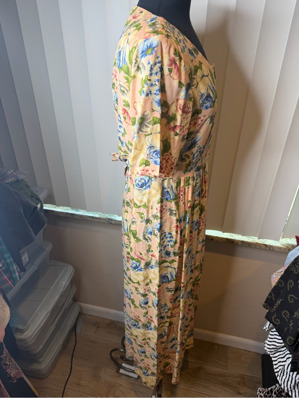 Vintage Liz Claiborne Prach Floral Button-Front Midi Dress Tie Back Size 8 - Picture 3 of 7